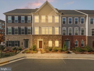 24677 Red Lake Terrace, Sterling, VA 20166