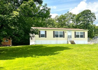 65 Hawkins Rd, Binghamton, NY 13904