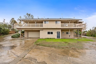 50890 Rosemary Ln, Squaw Valley, CA 93675