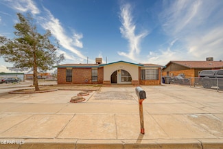 200 W Point Dr, El Paso, TX 79907
