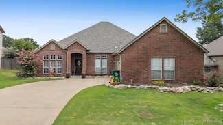 1601 Fir Dr, Sand Springs, OK 74063