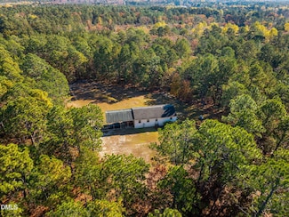 1019 Valley Rd, Anderson Creek, NC 28390