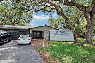 7505 SW 167th St, Palmetto Bay, FL 33157