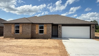 1411 E 149th Place S, Glenpool, OK 74033