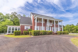 3152 U S 64, Selmer, TN 38375