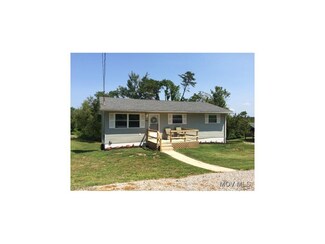 88 Elmwood Heights Rd, Williamstown, WV 26187