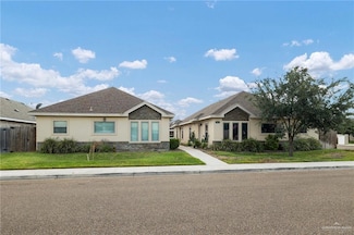 401 Newport Ave, Edinburg, TX 78539