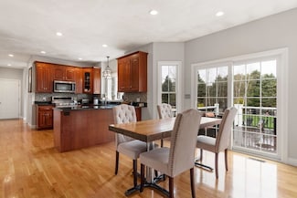 191 Olivia Dr, Northbridge, MA 01534