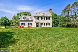 2430 Stanwick Rd, Phoenix, MD 21131