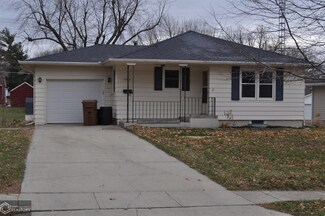 1014 Salinger Ave, Carroll, IA 51401