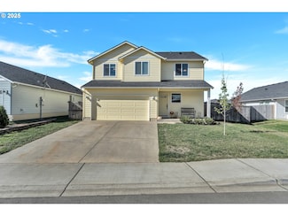 405 Cardinal Ave, Winlock, WA 98596