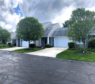 1946 Ridge Meadow Ct, Twinsburg, OH 44087