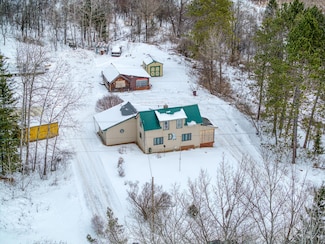 1669 Kofmehl Rd, Iron River, MI 49935