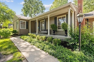 1215 W 69th Terrace, Kansas City, MO 64113