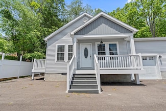 198 Humboldt Ln, Princeton, WV 24740