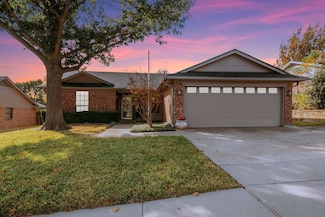 6516 N Park Dr, Watauga, TX 76148