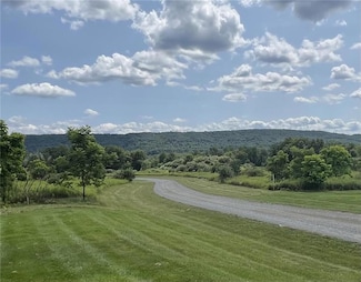 7 Sage Ct, Lehighton, PA 18235