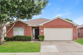 2813 Stonewall Ln, Fort Worth, TX 76123