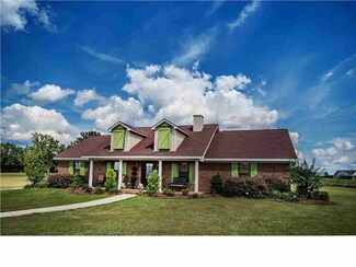 1332 Highway 49, Flora, MS 39071