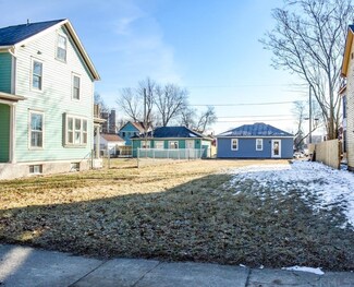 1313 Rockhill St, Fort Wayne, IN 46802