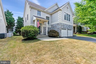 20890 Serenity Ct, Sterling, VA 20165