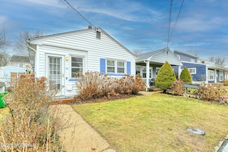 120 Inskip Ave, Ocean Grove, NJ 07756