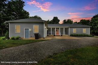 717 High St, Charlotte, MI 48813