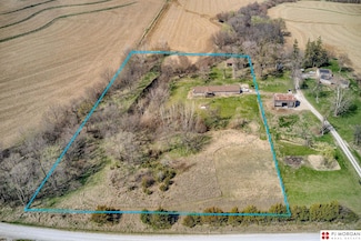 35588 Elmtree Rd, Carson, IA 51525