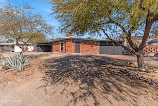 6933 E Bonnie Brae Dr, Tucson, AZ 85710