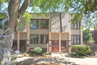 7435 N Ashland Blvd Unit 7435, Chicago, IL 60626