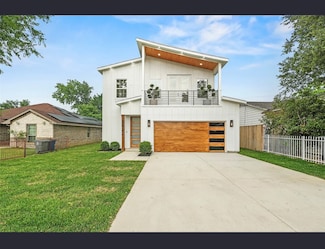 2522 Seevers Ave, Dallas, TX 75216