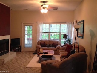 480 Rivers Ridge Cir, Newport News, VA 23608