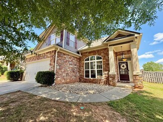 1017 Silver Lake Dr, Columbus, GA 31904