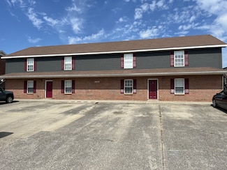 3874 Northeast Dr, Clarksville, TN 37040