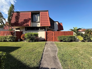 3768 Victoria Dr, West Palm Beach, FL 33406