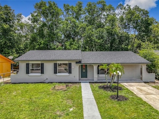 2109 Hartwell Ave, Sanford, FL 32771