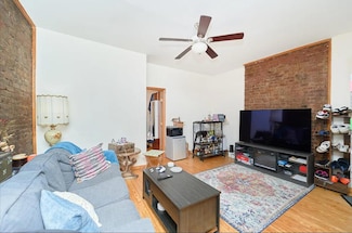 313 E 95th St Unit 26, New York, NY 10128