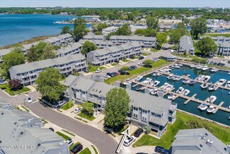 211 Schooner Cir, Neptune, NJ 07753