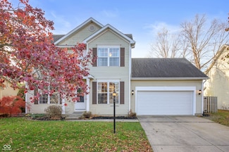 12711 Geist Cove Dr, Indianapolis, IN 46236