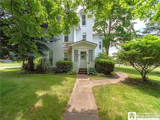 12 Central Ave, Portland, NY 14769