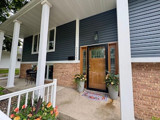 2205 5th Ave NW, Austin, MN 55912