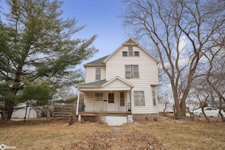 613 N Jackson St, Mount Pleasant, IA 52641