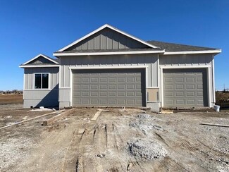 20814 W 188th St, Spring Hill, KS 66083