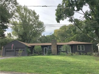 2859 E Pleasant Ave, Eden, NY 14057