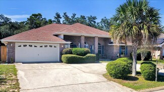 2805 Dunsmuir Dr, Navarre, FL 32566