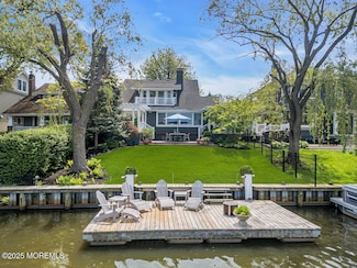 7 Sunset Dr, Asbury Park, NJ 07712