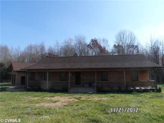 21595 Cherry Row Ln, Jetersville, VA 23083