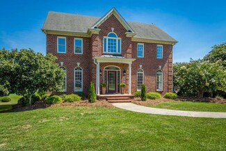 148 Broadmoor Dr, Advance, NC 27006