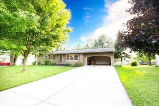 204 Mayfair St, Antigo, WI 54409