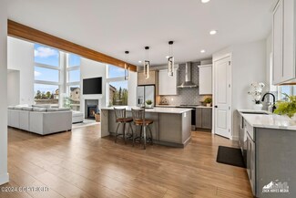11043 Sky Ridge Dr, Anchorage, AK 99516